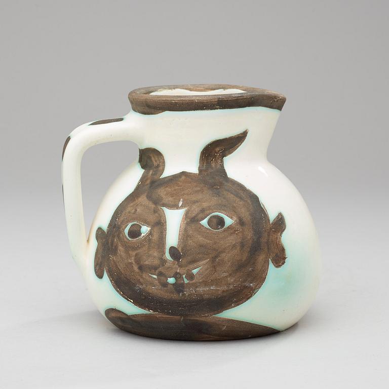 A Pablo Picasso 'Têtes' faience jug, Vallauris, France 1956.