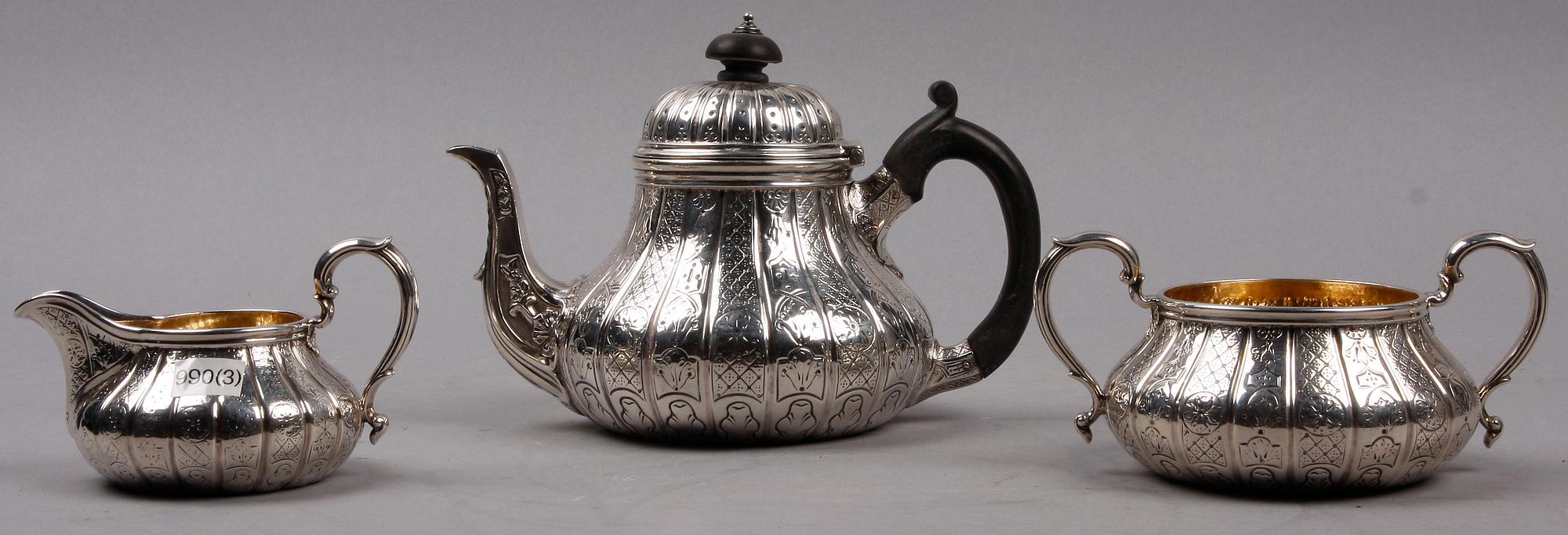 TESERVIS, 3 delar, Garrards Panton Street London, 1884. Vikt tot 684 g.