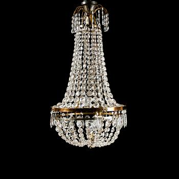 LJUSKRONA, gustaviansk stil, 1900-talets första hälft, höjd 84 cm.