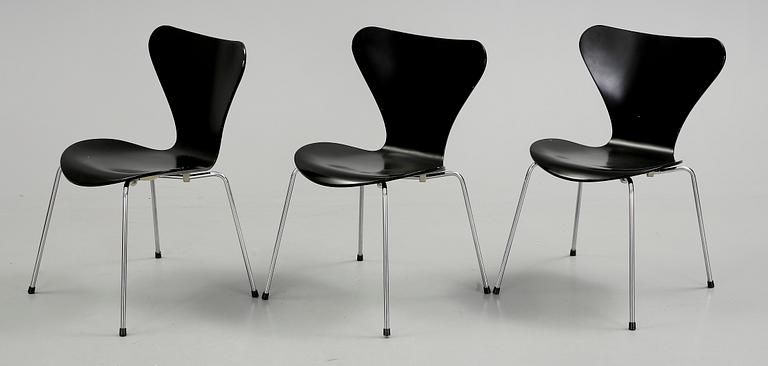 STOLAR, 3 st, "Sjuan", Arne Jacobsen, Fritz Hansen.