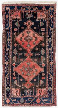 Rug, Northwest Persian, approx. 295 x 153 cm.