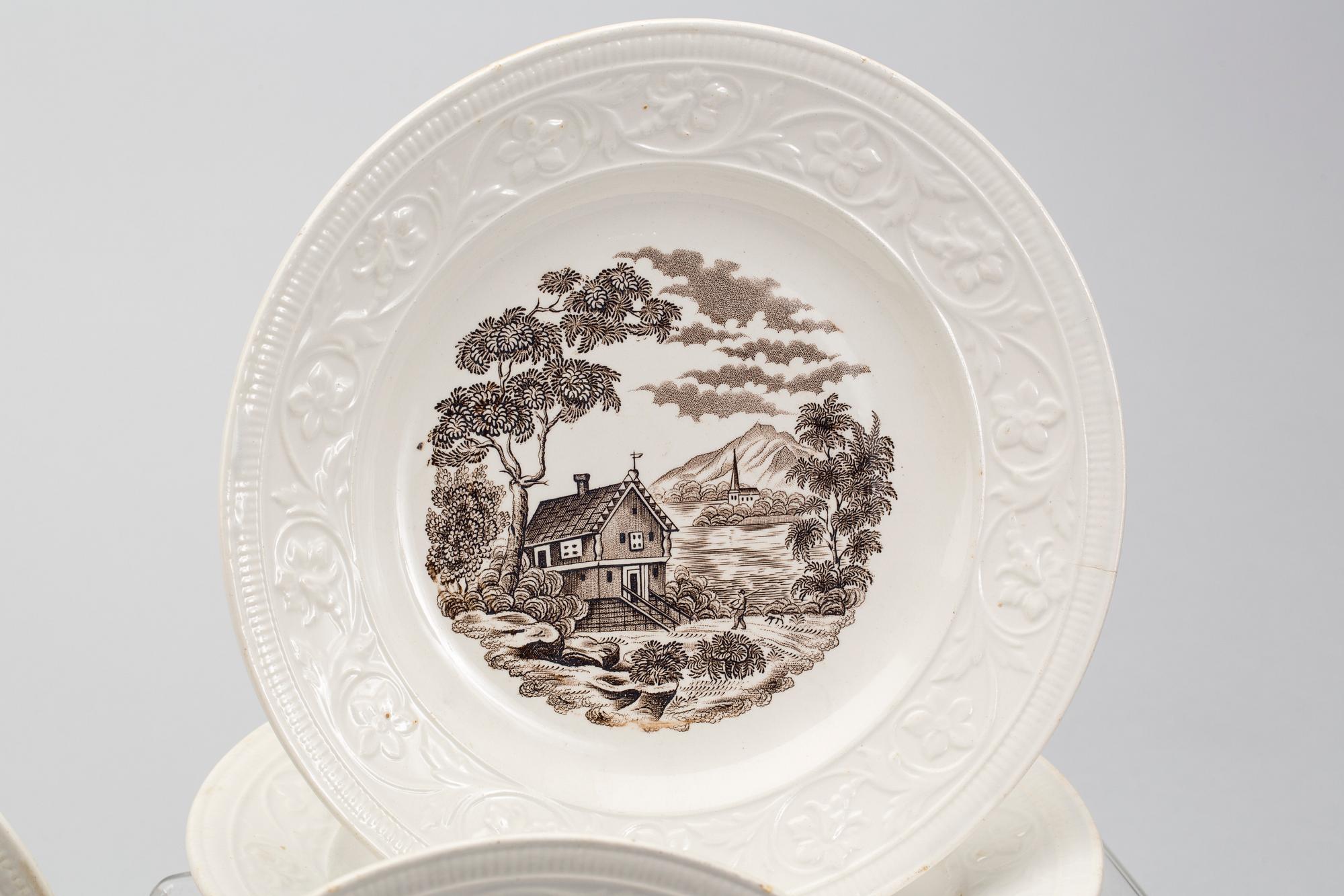 TALLRIKAR, flintgods, 6 st, Rörstrand, 1800-talets andra hälft.