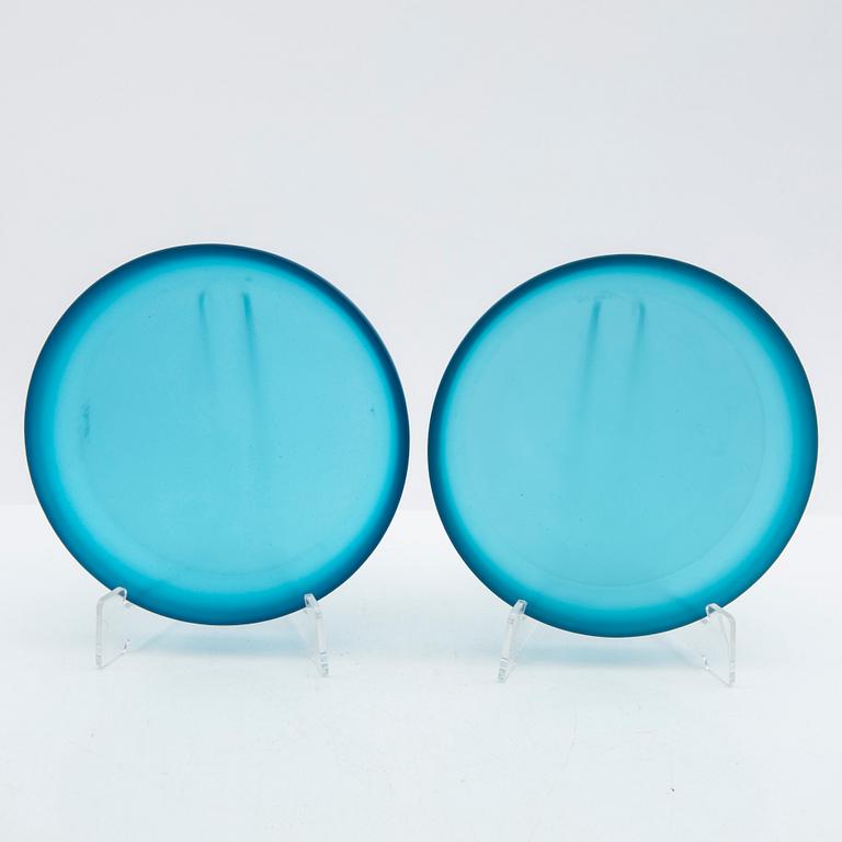 Cup and plates, 3 pieces, Venini, Murano, Italy, second half of the 20th century.