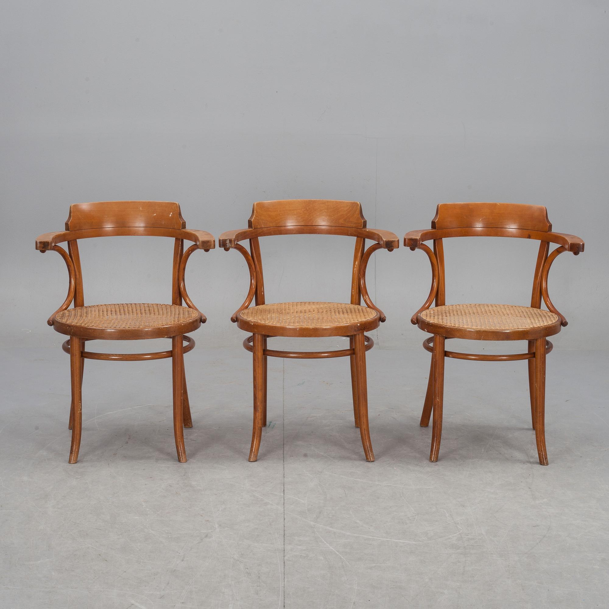KARMSTOLAR, 3 st, Thonet, 1900-talets första hälft, stämpelmärkta.