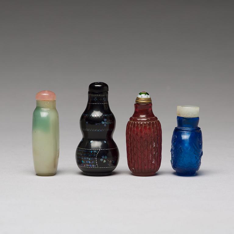 A group of four Chinese snuff bottles.