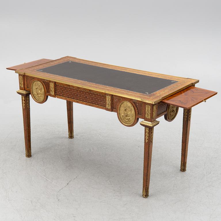 A  desk, early 20th century.