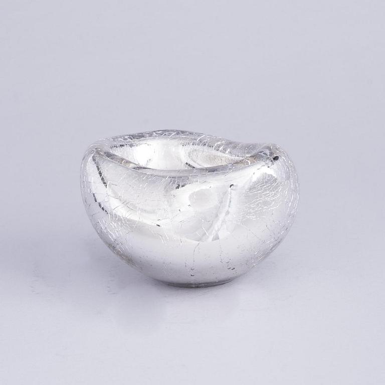 IIRO A. AHOKAS
Unknown Landscapes, 15/24-2010. 
Spegelglas. Bredd 18 cm.
