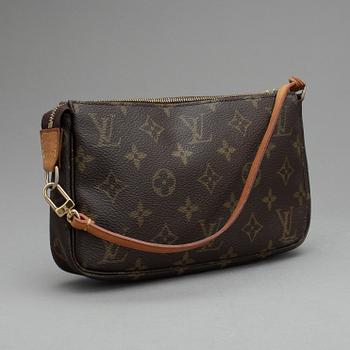 VÄSKA, Louis Vuitton, "Pochette".