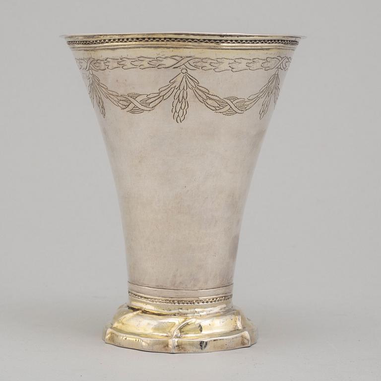 FREDRIK PETTERSSON STRÖM, a  silver beaker, Stockholm 1784.