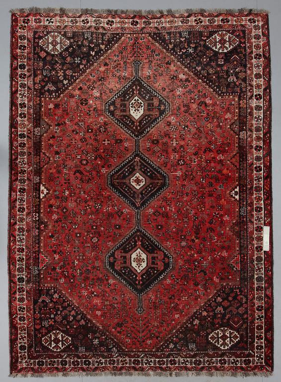 MATTA, orient, ca 317 x 235 cm.