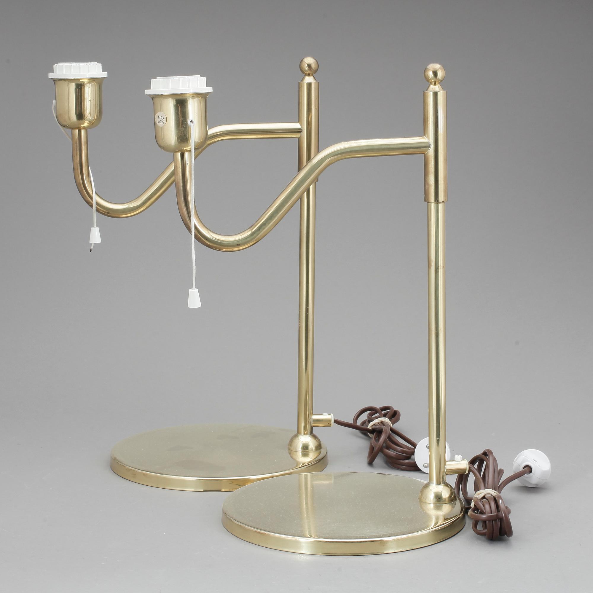 BORDSLAMPOR, ett par, Örsjö Nybro, 1900-talets andra hälft.