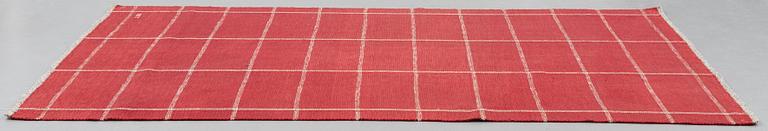 A CARPET, flat weave, ca 234,5 x 170,5 cm, signed NKT (Nordiska Kompaniets Textilkammare).