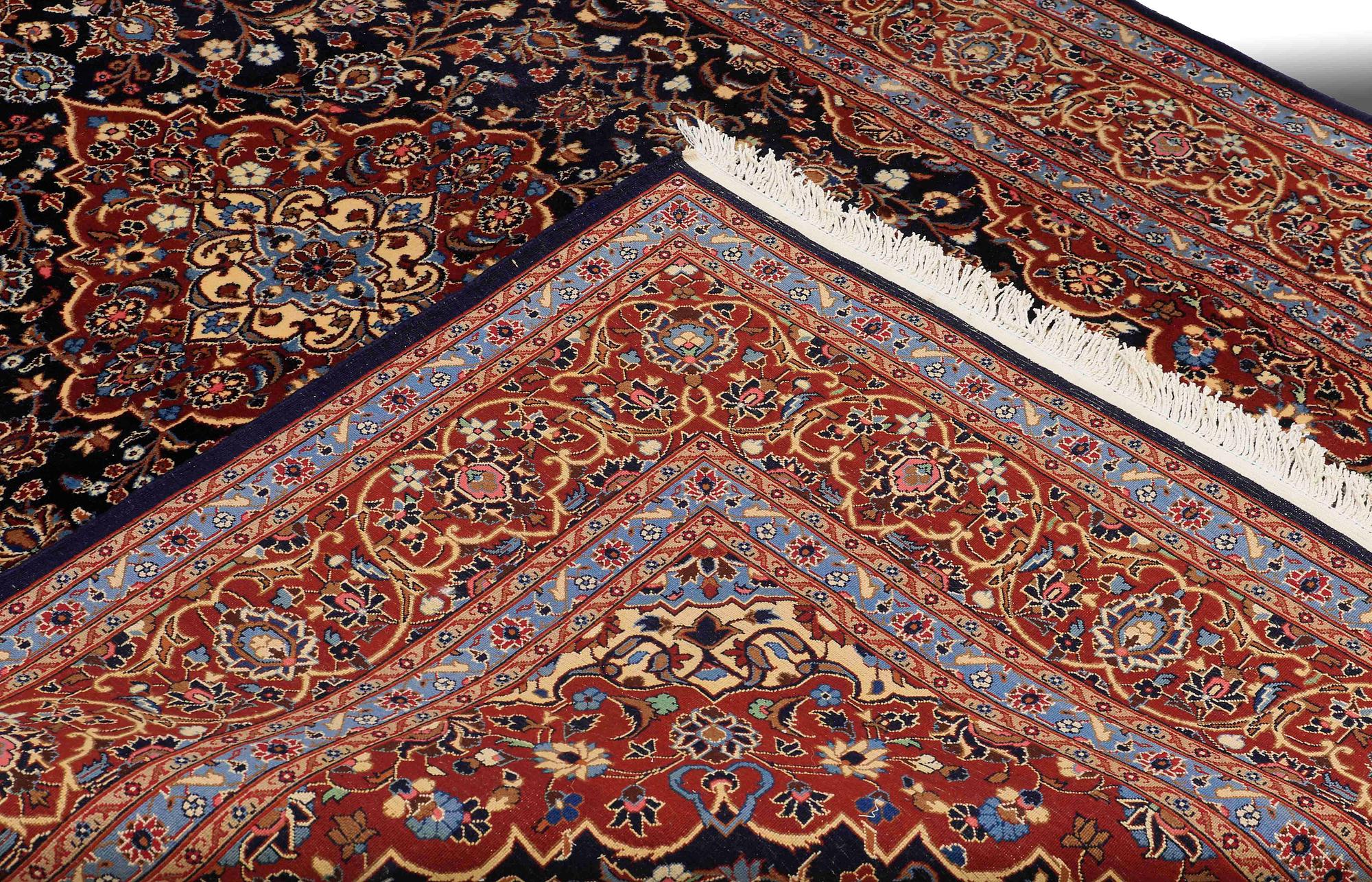A carpety Kashan, ca 310 x 200 cm.
