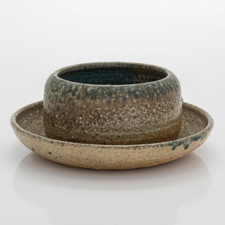 Paul Envalds, skålar, 2 st, chamotte, signerade PE, Arabia. 1960-70-tal.