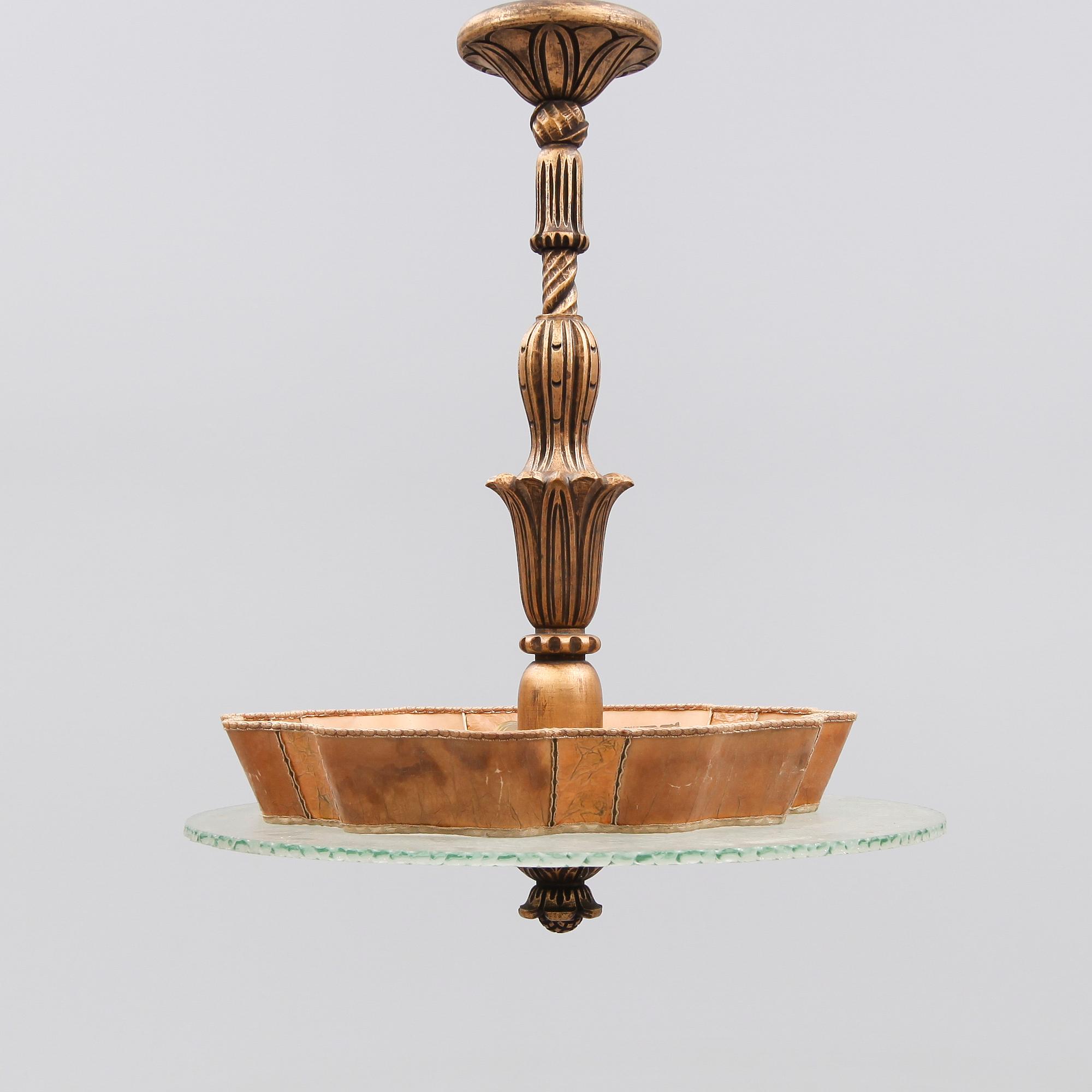 TAKLAMPA, 1900-talets första hälft, höjd ca 74 cm.