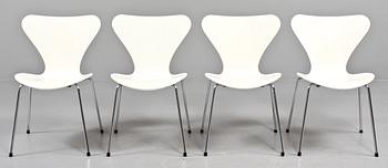 STOLAR, 4 st, "Sjuan", Arne Jacobsen, Fritz Hansen, 1986.