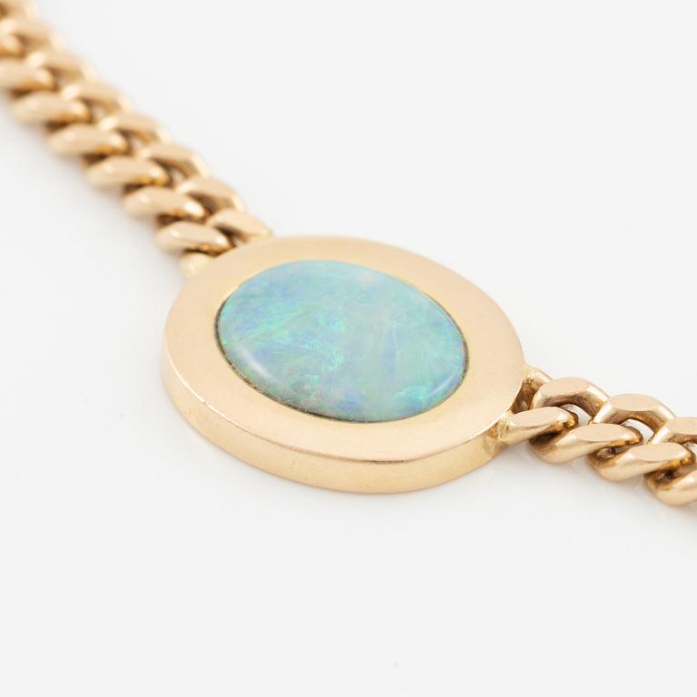 Gaudy, necklace, 18K gold and opal.