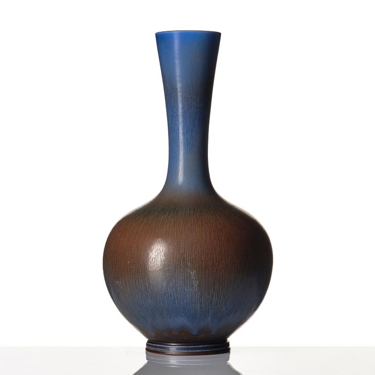 Berndt Friberg, a stoneware vase, Gustavsberg studio, Sweden 1964.