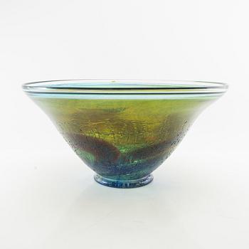 Göran Wärff, decorative bowl Kosta studio late 20th century.