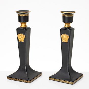 Ljusstakar, ett par, porslin, "Gorgona", Rosenthal för Versace.