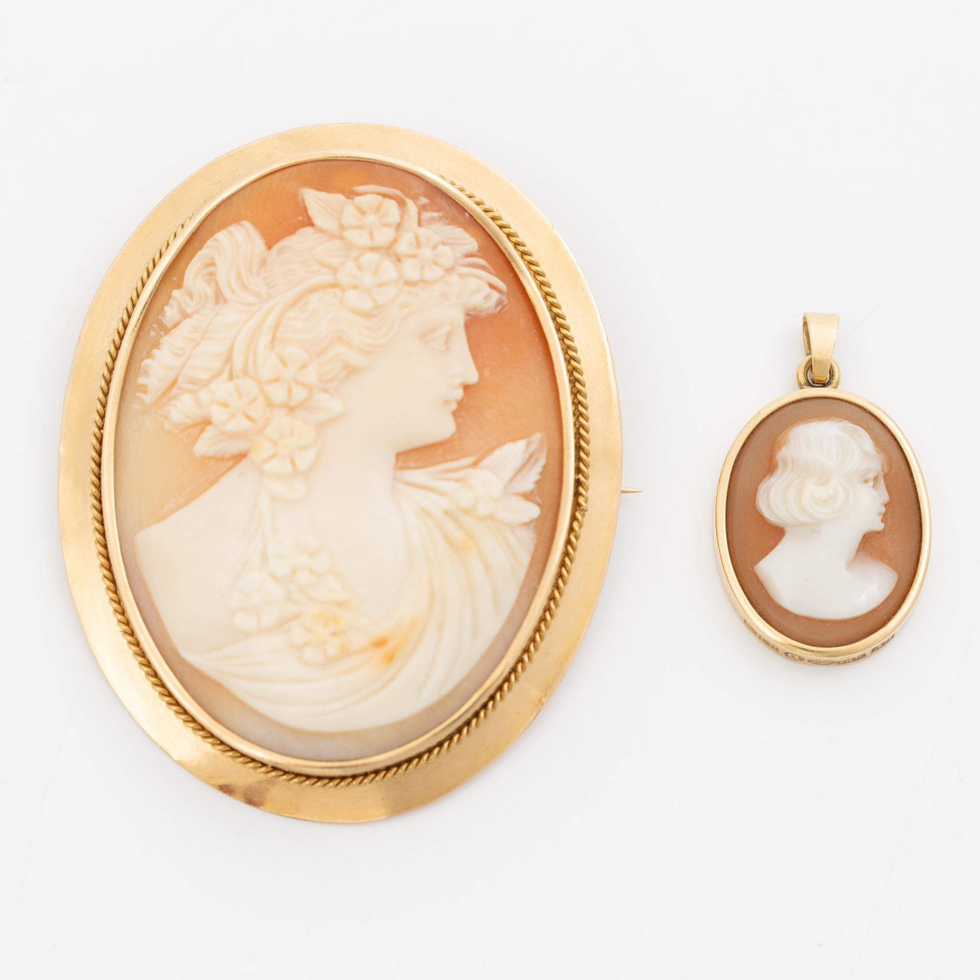 Brooch and pendant, 18K gold with shell cameos.