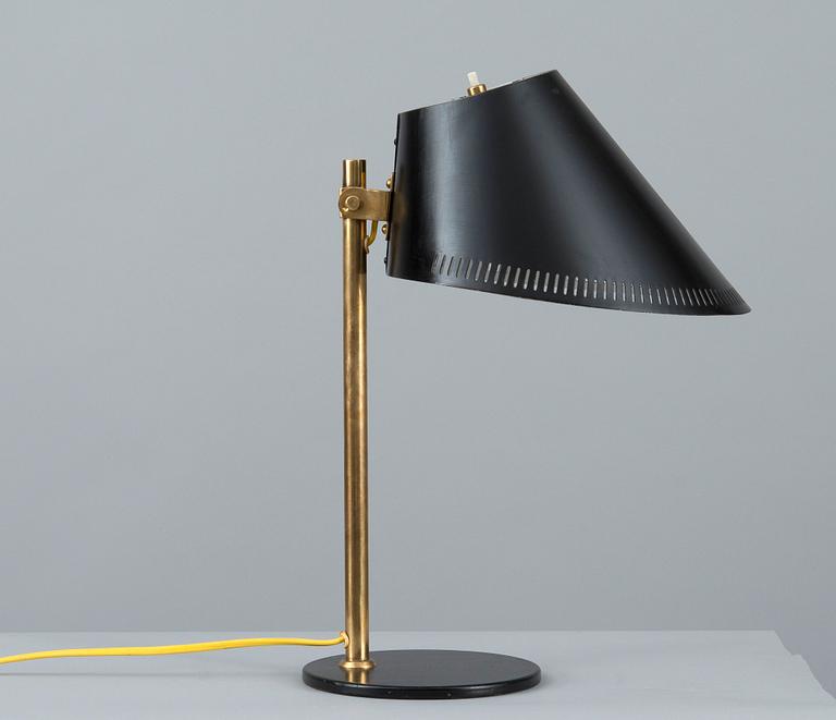 Paavo Tynell, A TABLE LAMP.