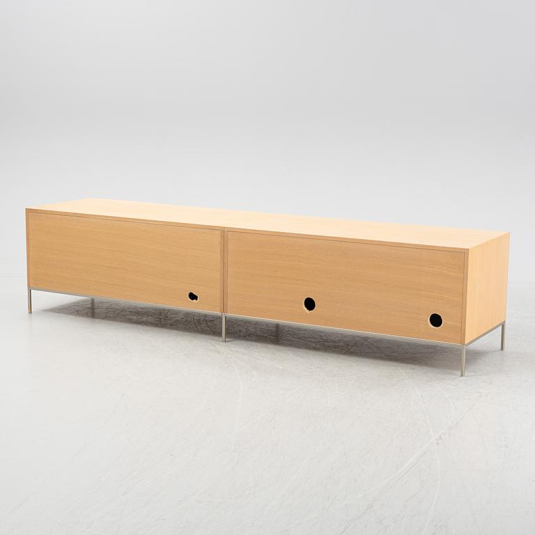 Antonio Citterio, sideboard, "Titanes", Maxalto, B&B Italia.