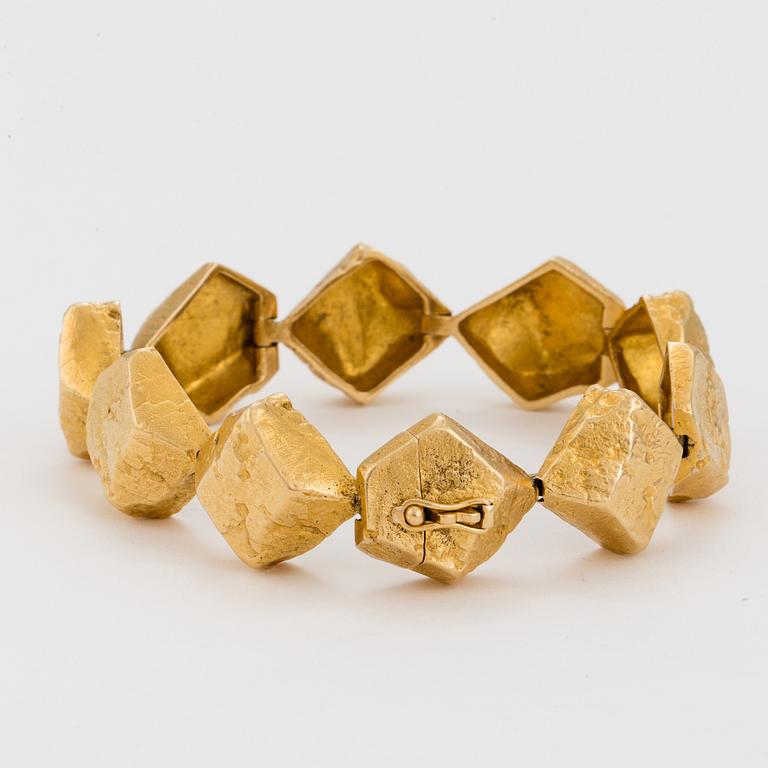 A 'Lapplands Stenar' bracelet by Björn Weckström for Lapponia, Finland.