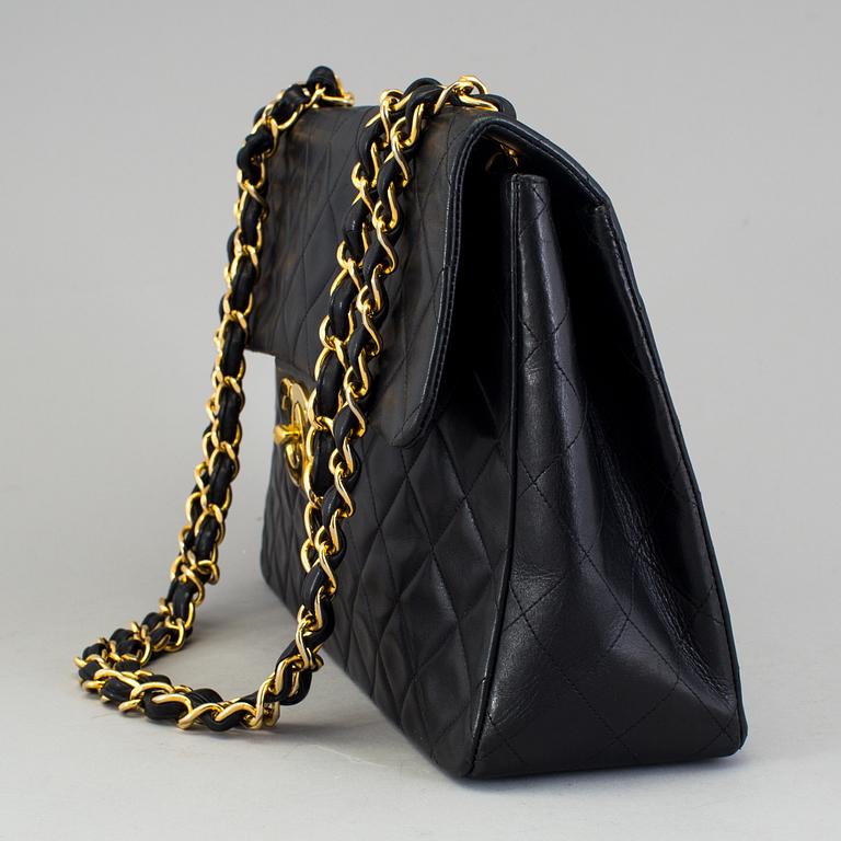 VÄSKA, "Jumbo" Chanel.