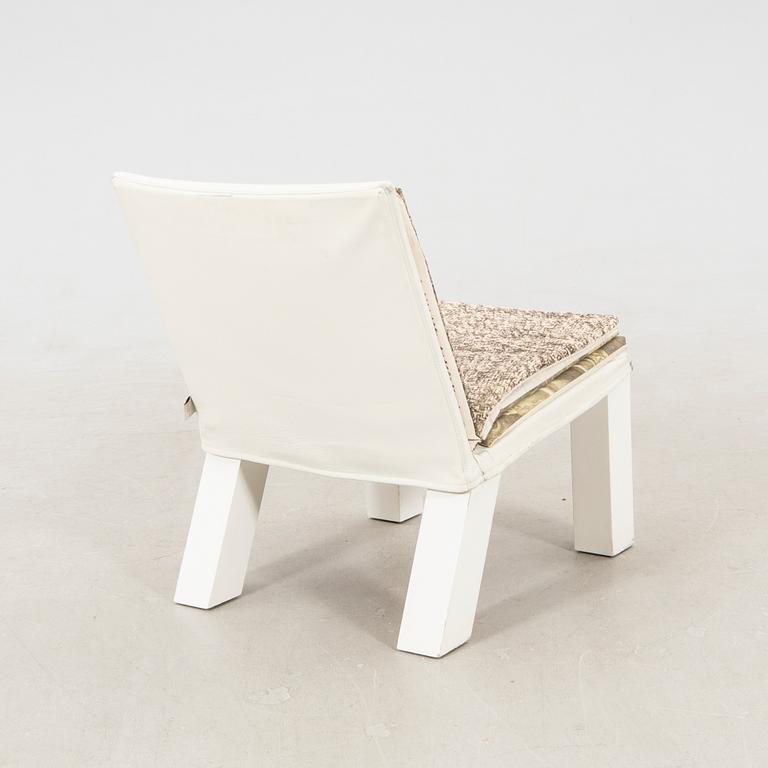 Front design S Lagerqvist, C van den Lancken, A Lindgren och K Sävström, fåtölj, "Selma", PS-serien IKEA 2009.