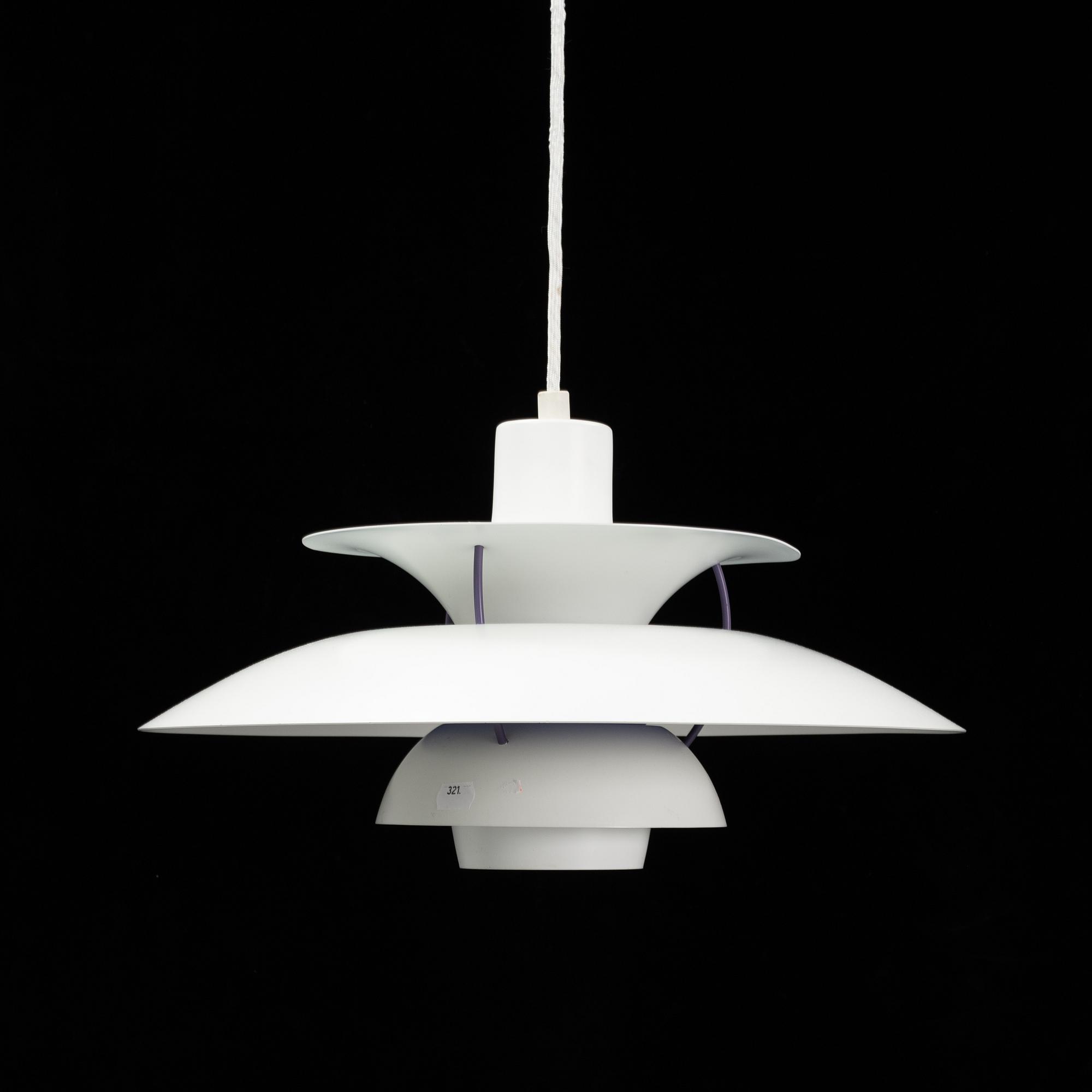 Poul Henningsen, taklampa, "PH 5", Louis Poulsen, Danmark.
