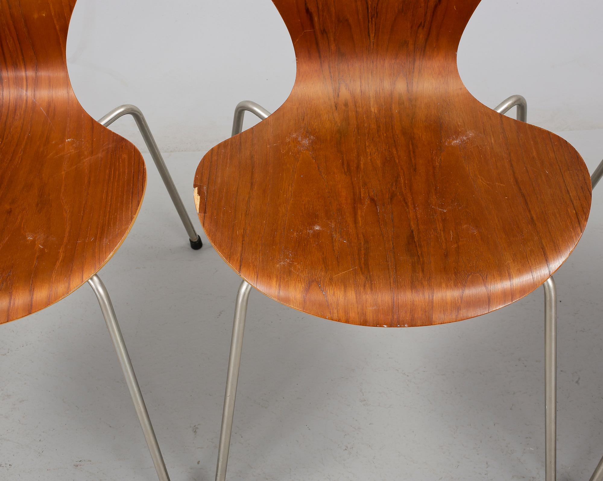 STOLAR, 4 st, "Sjuan", Arne Jacobsen för Fritz Hansen, Danmark.