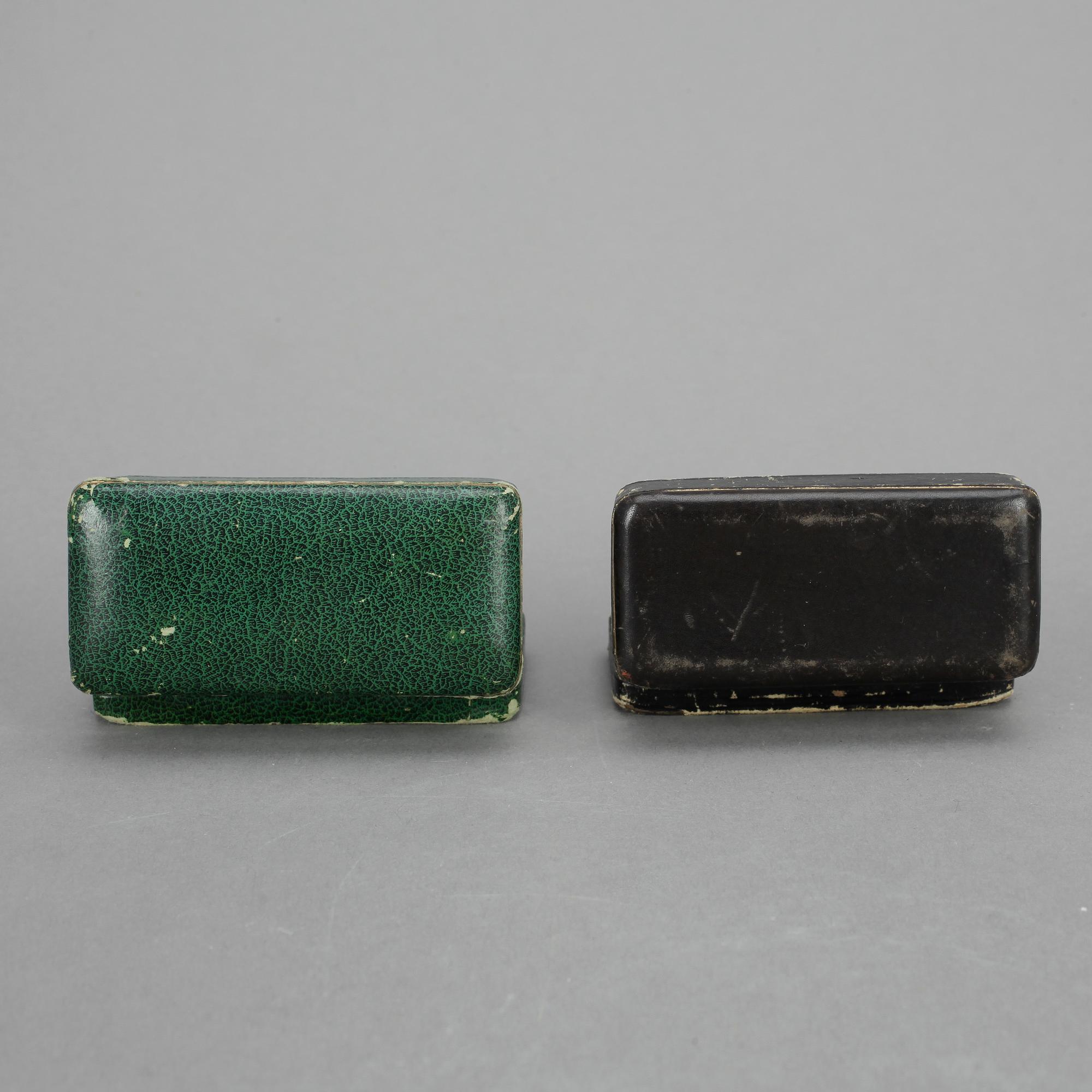 SKJORTKNAPPAR, 3 + 2 st, guld, 4,9 gram.