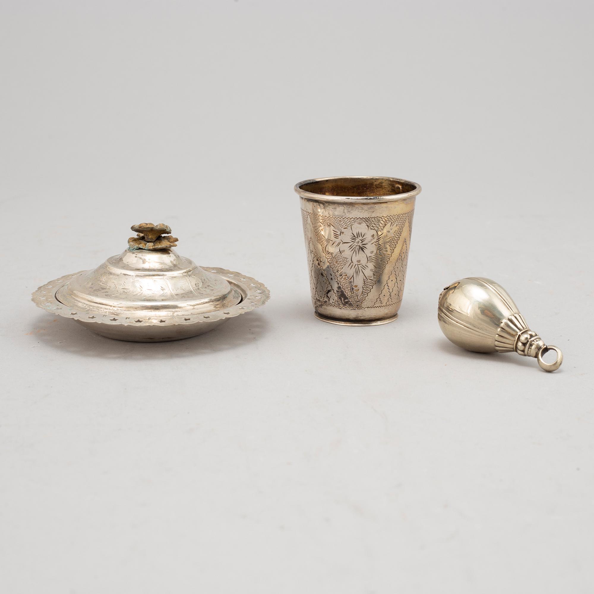 A gift case, 4 parts, silver, Otoman empire, around the year 1900.