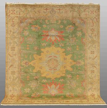 MATTA, Orientalisk, ca 298 x 243 cm.