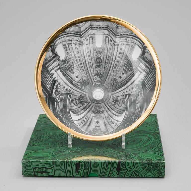 PIERO FORNASETTI, KORISTELAUTASIA, 7 kpl, posliinia, "Cupole d´Italia", Milano, 1960-70 -luku.