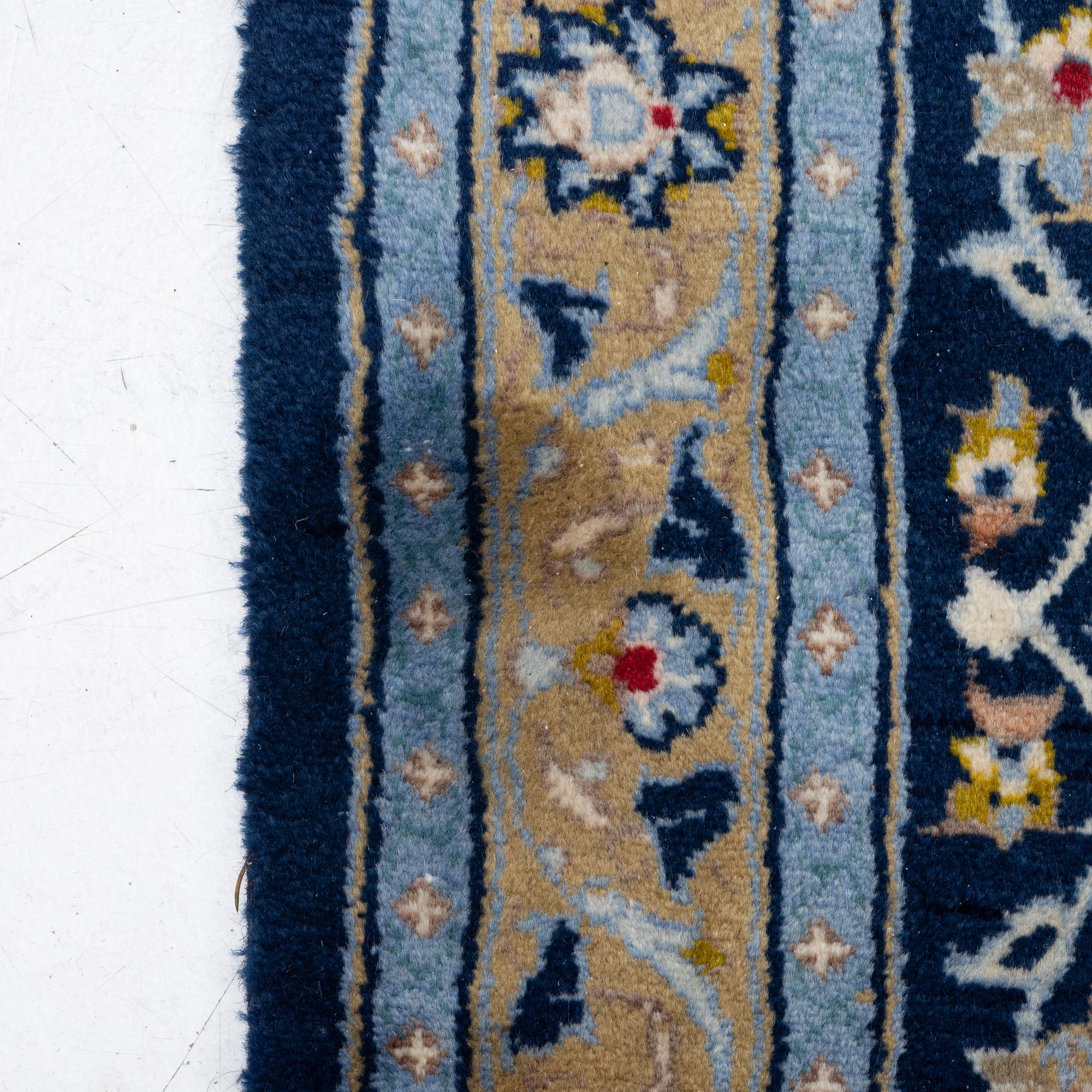 Matta, Keshan, ca 519 x 359 cm.