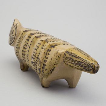 A stoneware cat sculpture by Lisa Larson, Gustavsberg.