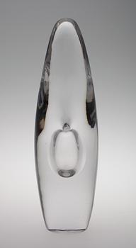 Timo Sarpaneva, A GLASS SCULPTURE.