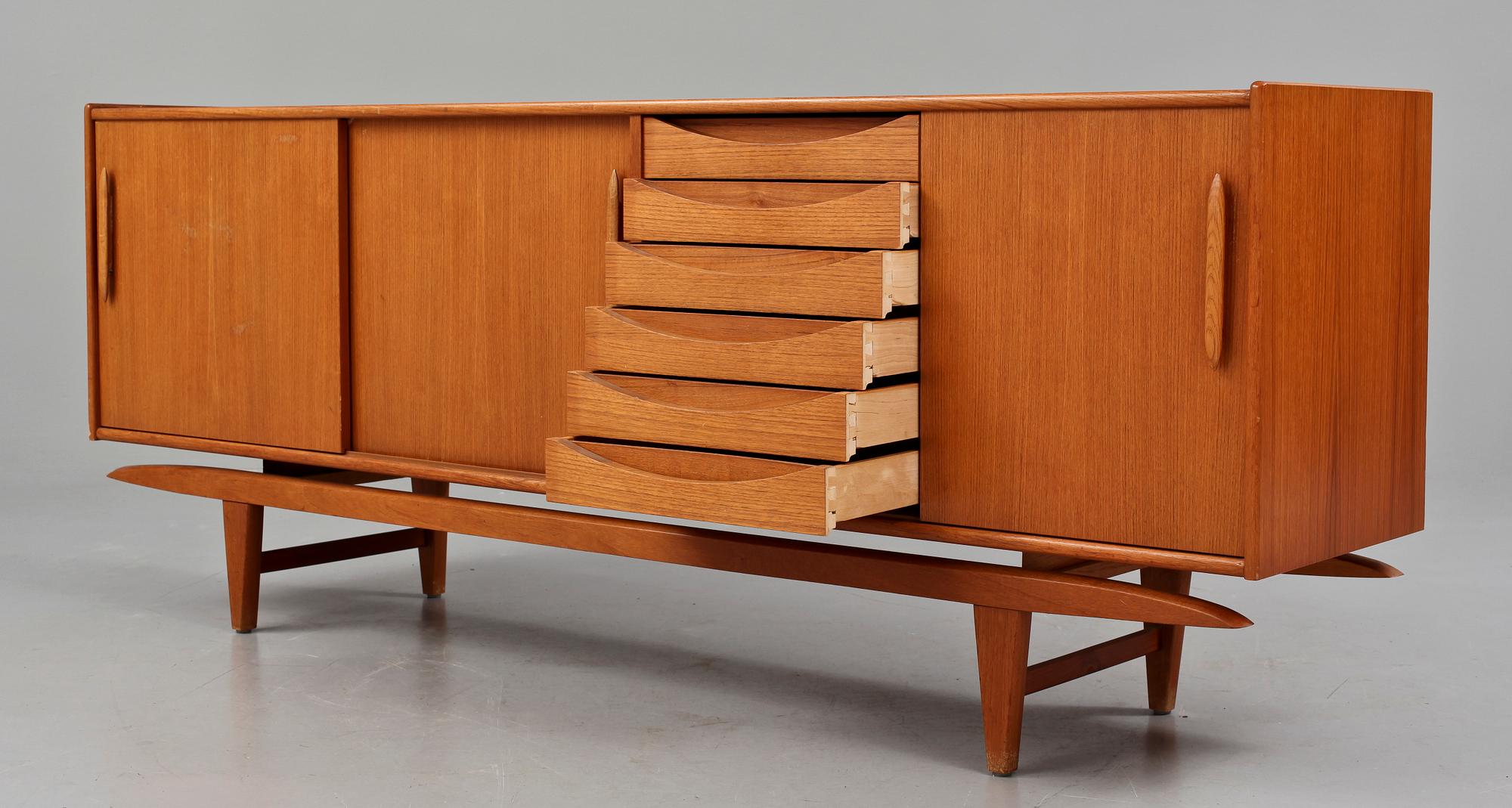 SIDEBOARD, AJFA, Tibro, 1960-tal.