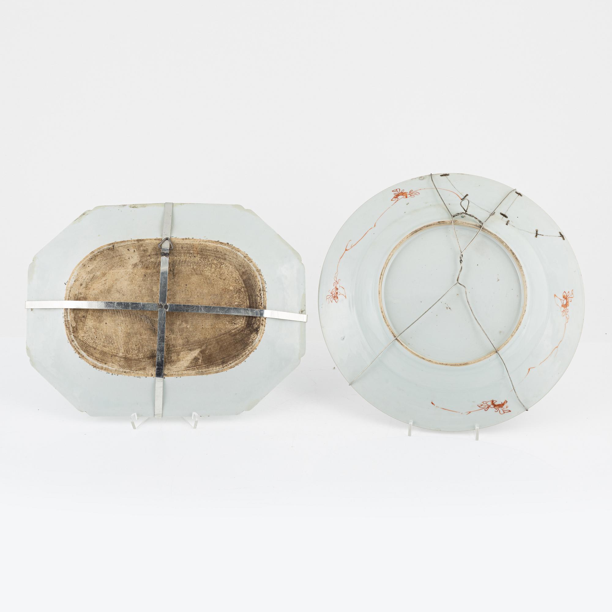 A group of eight Chinese porcelain dishes, Qing dynasty, Qianlong (1736-95) and China, early 20th Century.