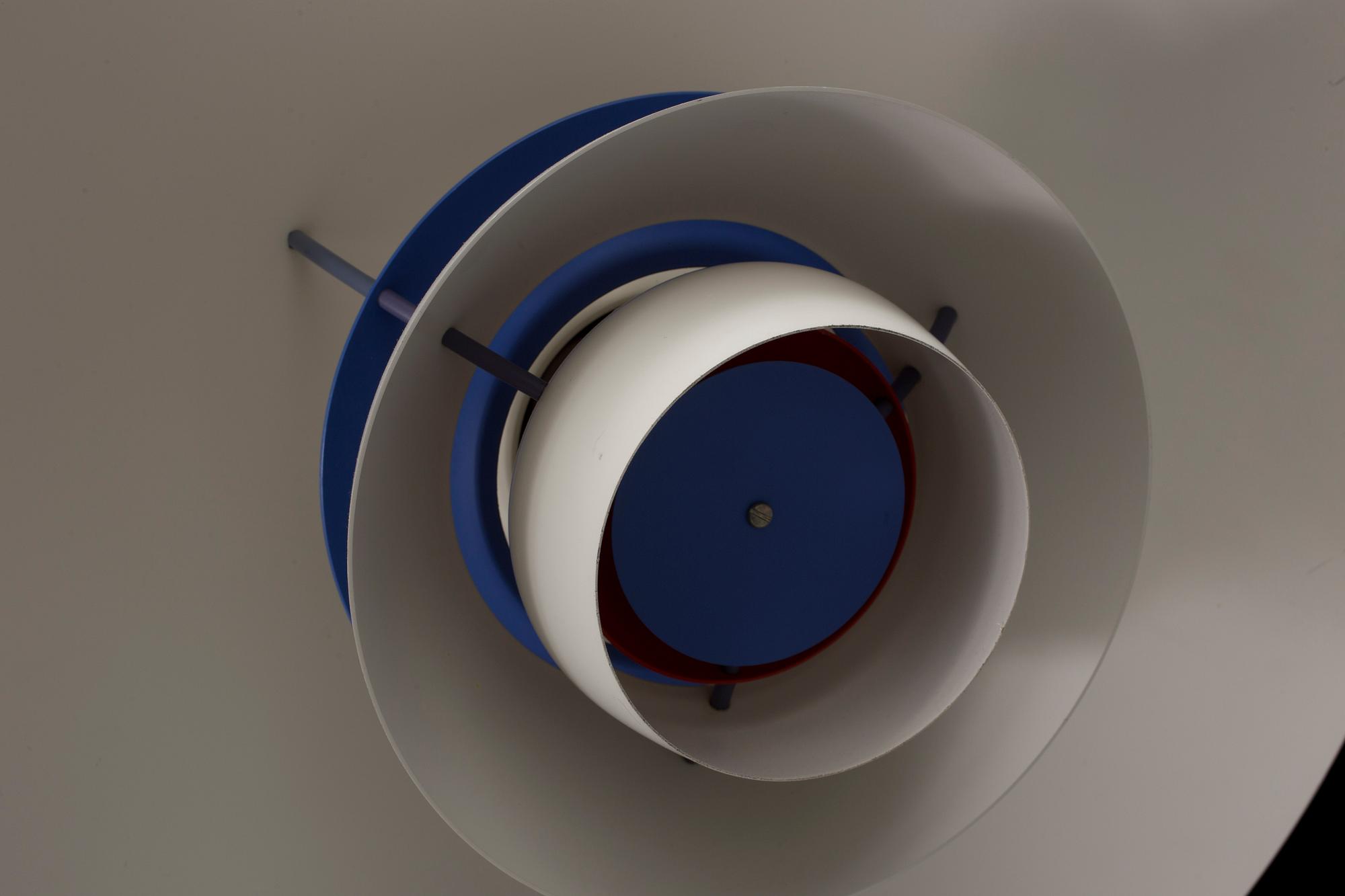 A Poul Henningsen PH5 ceiling light for Louis Poulsen, Denmark. Height ca 25 cm.