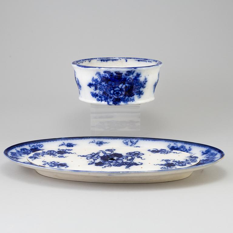 MATSERVIS, 76 delar, flintgods, "Flytande blått", Gustavsberg.