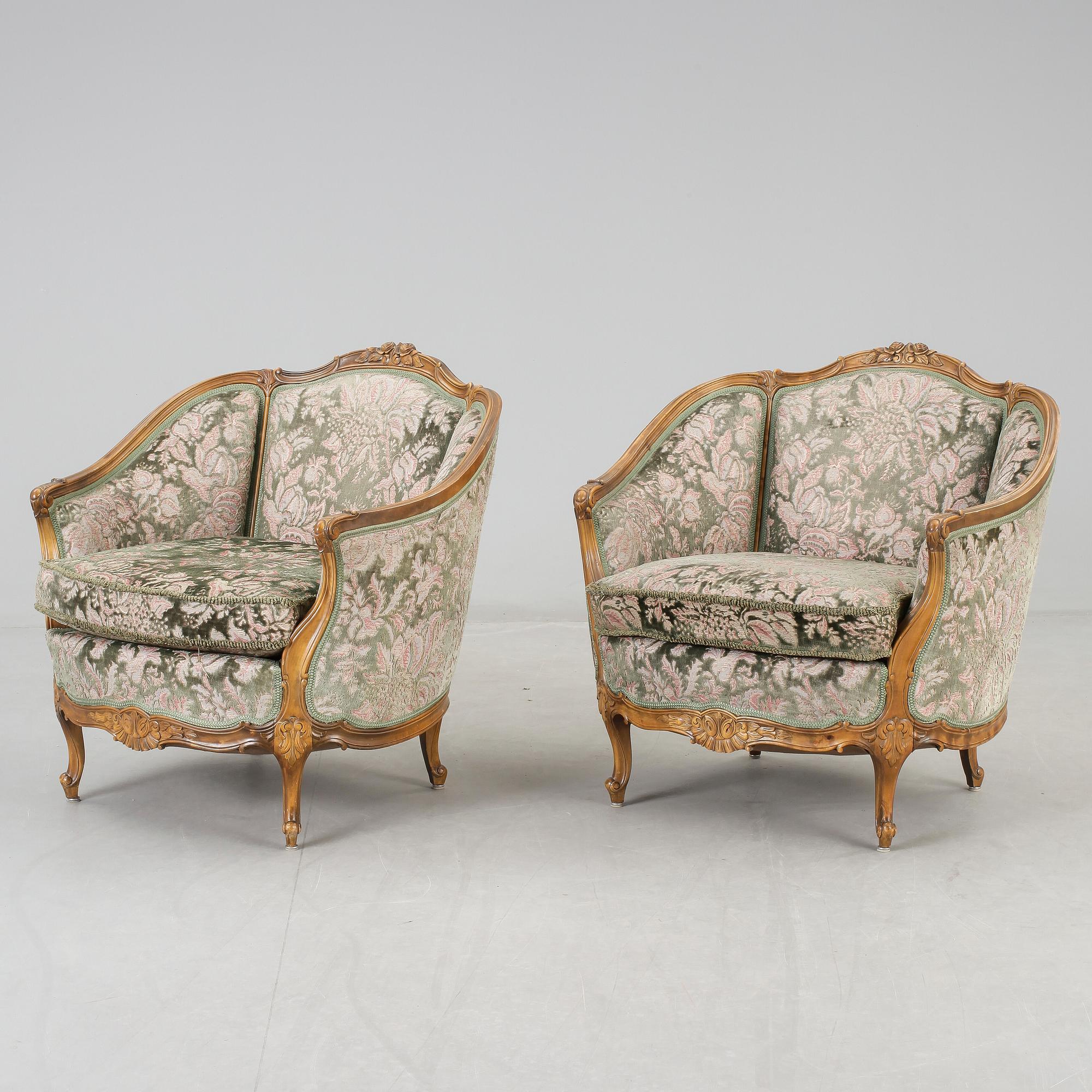 BERGÈRER, ett par, rokokostil, AB Larsson & Nilsson, omkring 1900-talets mitt.