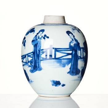 A blue and white tea caddy, Qing dynasty, Kangxi (1662-1722).