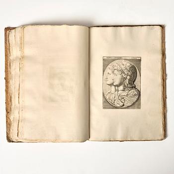 Drottning Kristinas samling av antika kameer och graverade ädelstenar, 1751-52.
