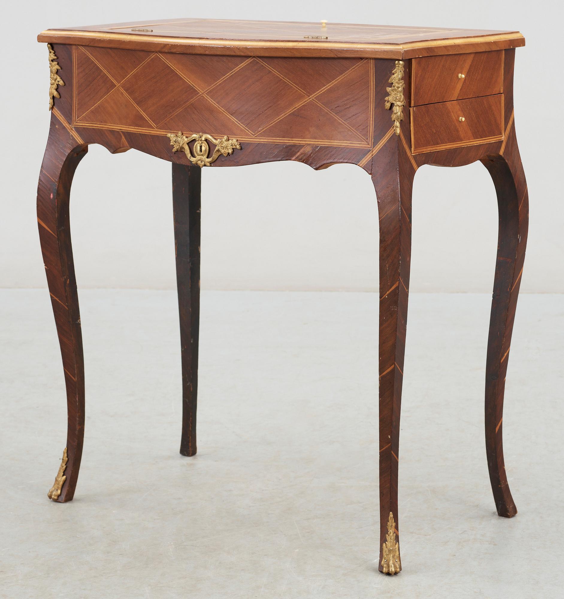 TOILETTBORD, rokoko, 1700-tal.