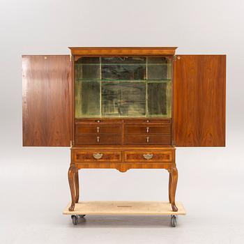 An 'Essex' drinks cabinet, Nordiska Kompaniet, 1947.