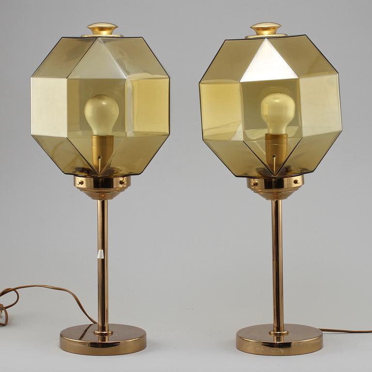 BORDSLAMPOR, ett par, Bergboms, 1900-talets andra hälft.