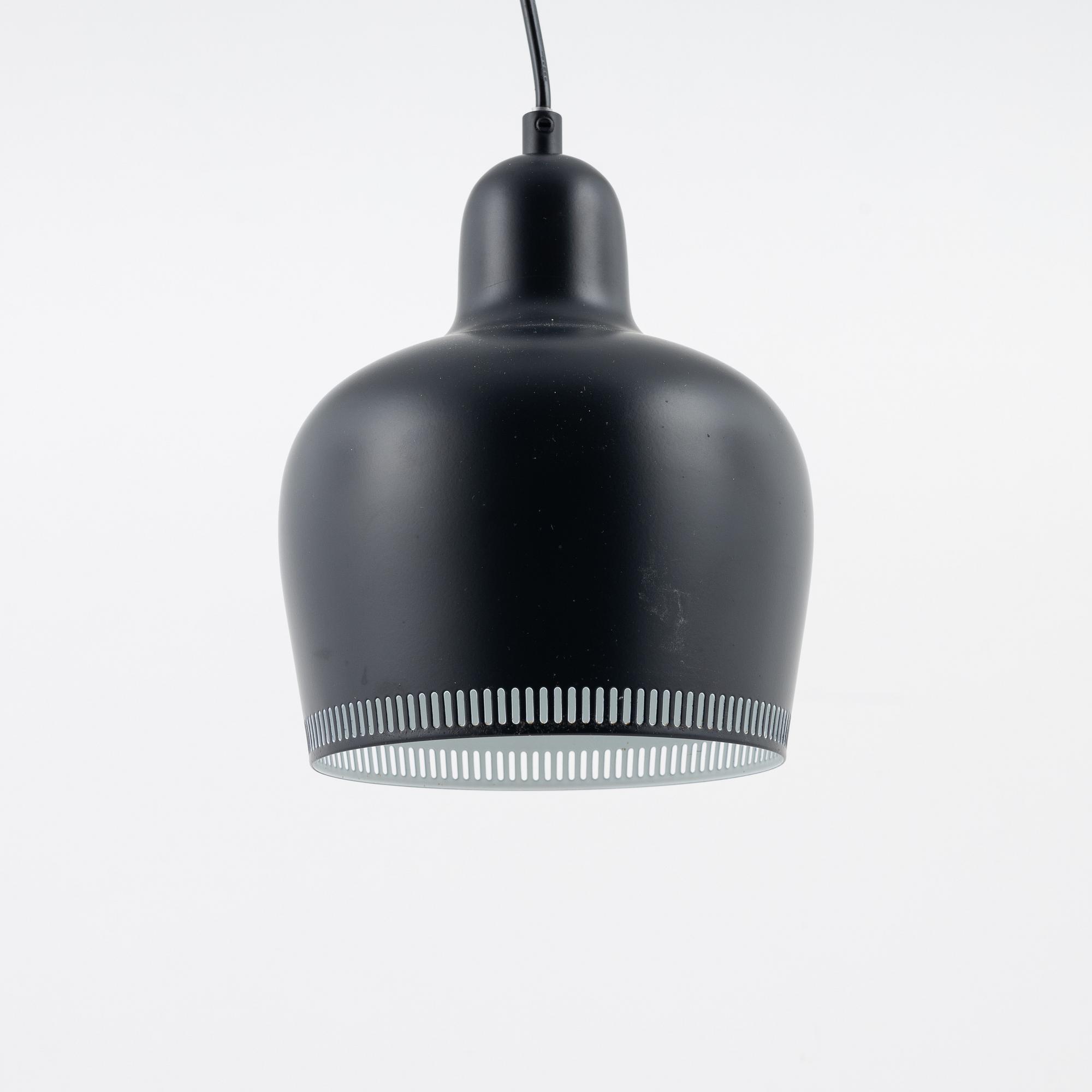 Alvar Aalto, taklampa, modell A330S, Artek. 2010-tal.